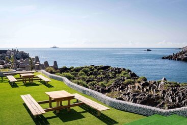 هاستل Brighthouse