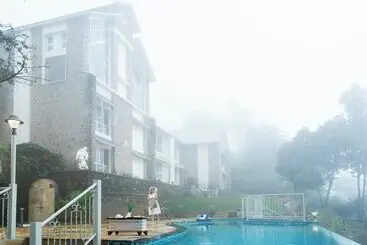 Hotel 1924 Clock House Munnar