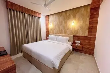 Hotel Raphilhin The Business