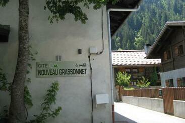 Vandrarhem Gîte Nouveau Grassonnet