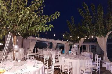 צימר Villa Resort Tre Castelli