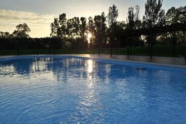 Hotel Il Casale Corte Rossa