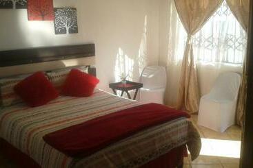 ペンション Thatontle