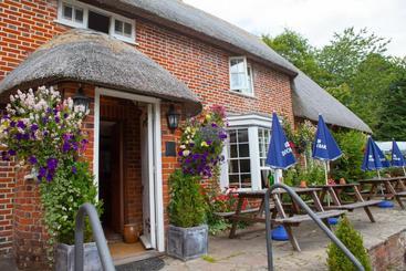 Общежитие The Seven Stars Inn