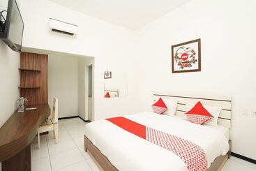 Hotel Oyo 661 Galaxy Homestay