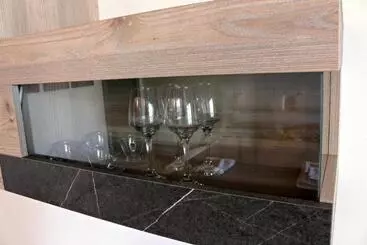 Huoneistohotelli Paradeisos Residence Sas