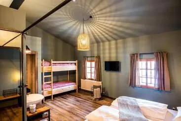 ホテル Peakini Farmhaus