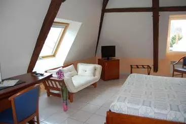 Huoneistohotelli Appart'hôtel La Suze Sur Sarthe