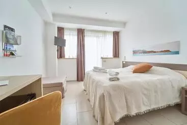 پانسیون Firmafede Guest House