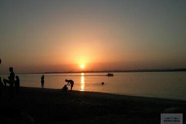 Пансион Entrecubos Guesthouse