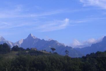 فندق Agriturismo La Praduscella