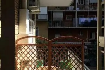 Majatalo Lo Studio Guest House