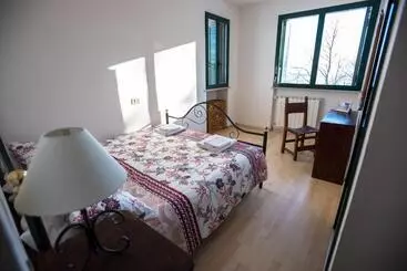 ペンション Villa Pizzini Mottarone   Restaurant And Rooms