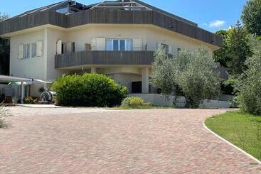 Hotelli Locanda Belvedere