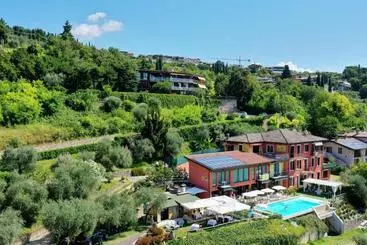 Aparthotel Relais Villa Olivi