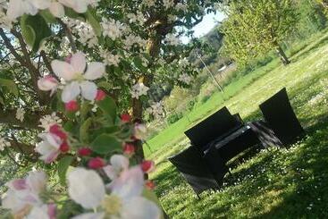 Отель Agriturismo Cà Sorci