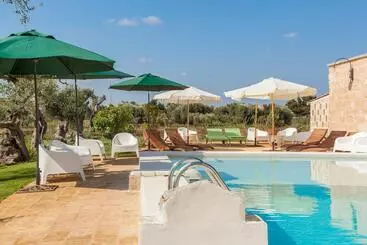 Hotel Agriturismo Li Calizzi Arte E Natura