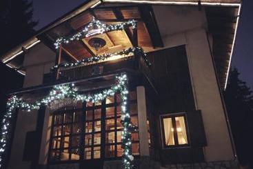 צימר Villa Dei Pini