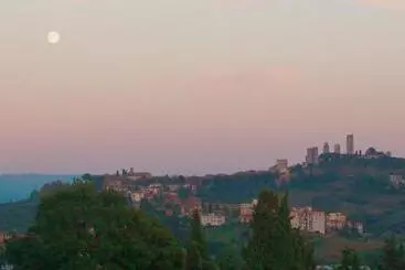Hotel Podere Montese Country House