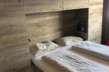 아파트호텔 Nei Y Suredl Nevesole