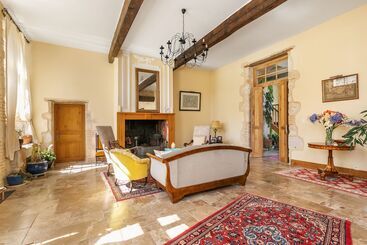 مبيت وإفطار Domaine De Rambeau