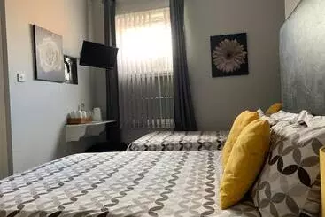 Pensió Armada Guesthouse