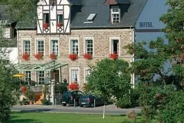 Retkeilymaja Landhaus Am Ufer