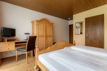 Pensione Landgasthof Moser & Restaurant Bootshaus