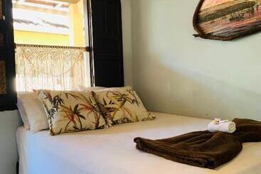 پانسیون Pousada Tres Coracoes