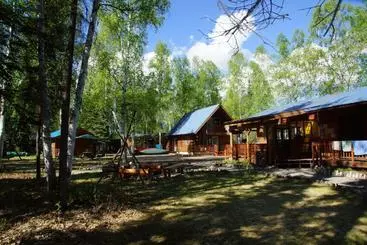 Sven's Basecamp Hostel