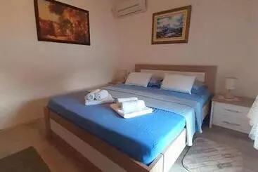 Majatalo Bellavistazmukic Guesthouse