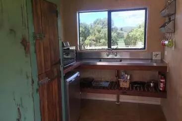 Hotel Fallow Hut