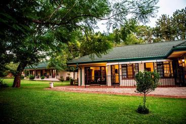 ペンション 5 On Jean