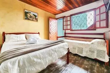 ペンション Pousada Araucária Village