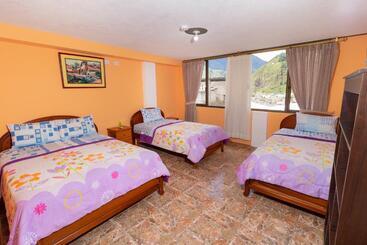 Herberge Hostal Rossy