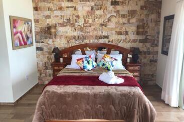 膳宿费 Black Point Beach Club