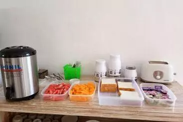 ペンション Temuku Guest House