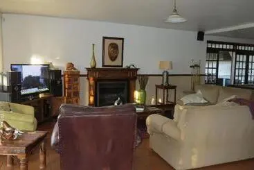 پانسیون Cuckoos Nest Guest House