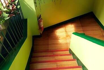 Auberge Hôtelière Aosmec Square