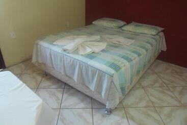 بنسيون Pousada Pé De Serra Baturité