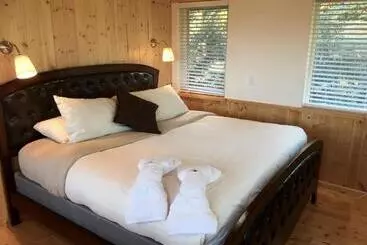 Retkeilymaja Homer Inn & Spa