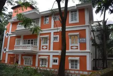 Pensionat Skyview Villa