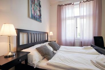 شقة فندقية Hostel Mikoláše Alše