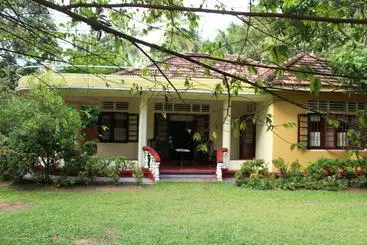 Pensió Abberny Villa