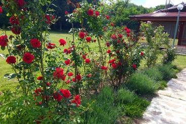 בית מלון כפרי Kovanlika