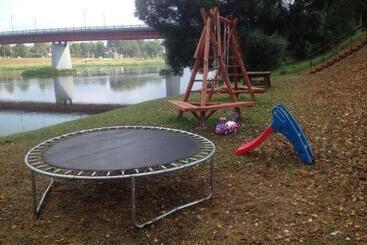 پانسیون Pirtis Prie Neries Jonava