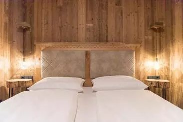 アパートホテル Arlberglife Ferienresort