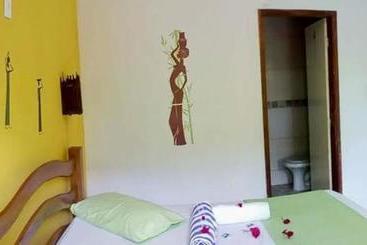 بنسيون Pousada Canavial Beach Bar