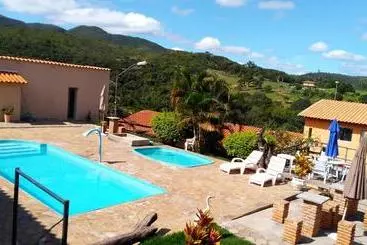 ペンション Pousada Só Alegria