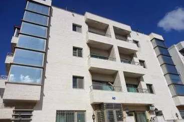 Askadenya Apartments